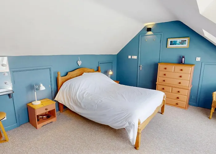 Saddle Cottage